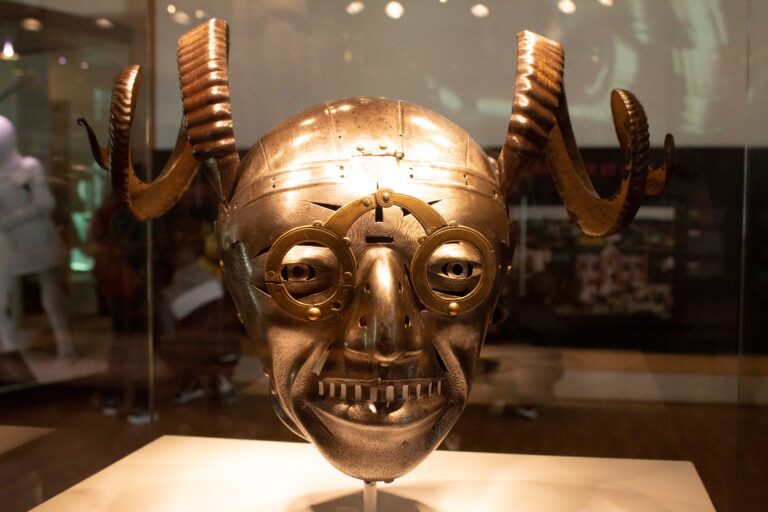 Discover The Fascinating History of Royal Armouries in Leeds